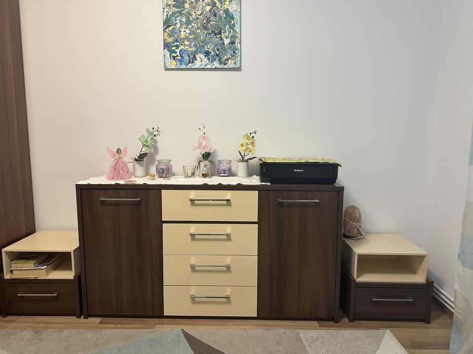 Comoda, sifonier, noptiere