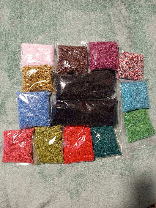 Mărgele 2 mm in total 6 kg