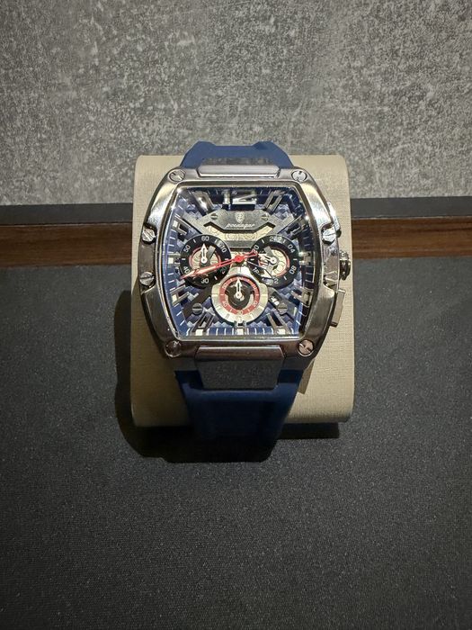 Мъжки часовник POEDAGAR