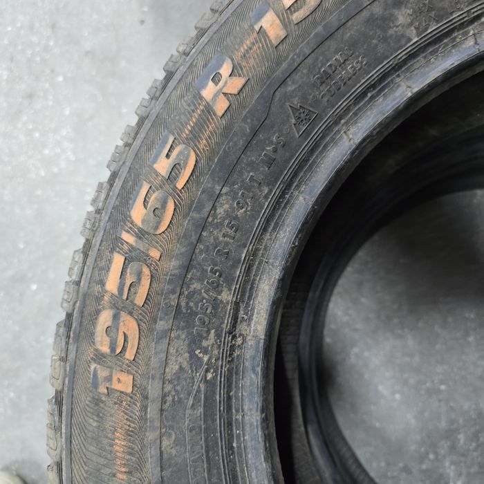 2x 195/65/15 M+S SEMPERIT Stare impecabila