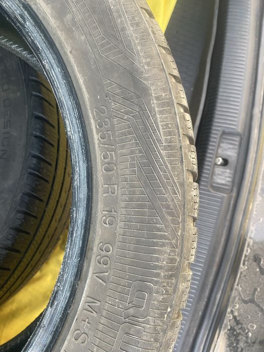 Cauciucuri M+S stare buna