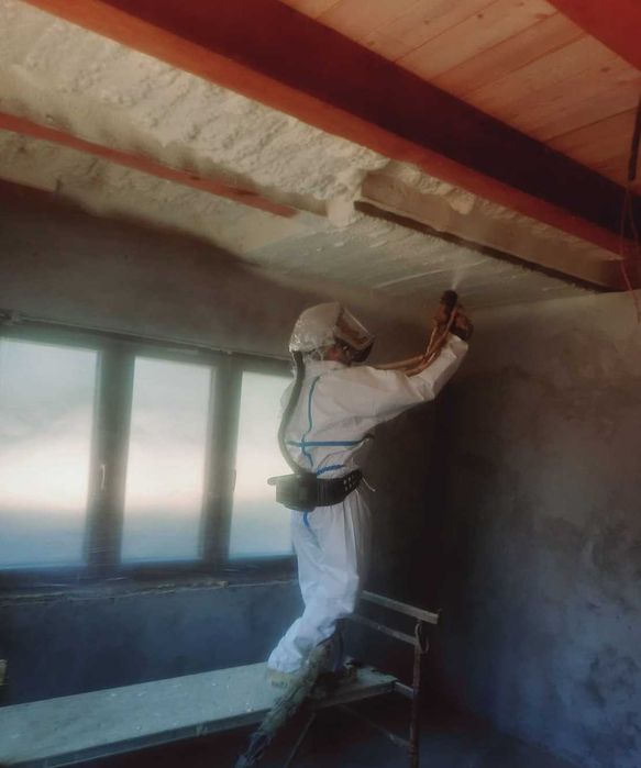 Izolatii spuma poliuretanica Satu Mare