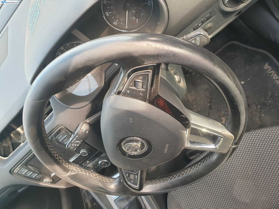 Volan 3 Spite cu Comenzi FARA Airbag cu Uzura Skoda Octavia 3 2013 - 2020 [K4758]