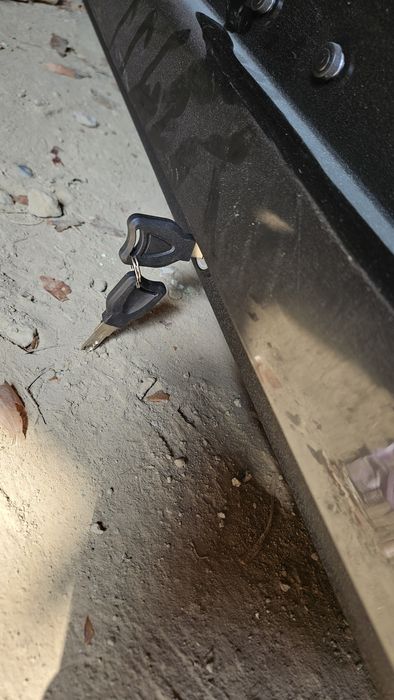 Автобокс месте с реилингомгом