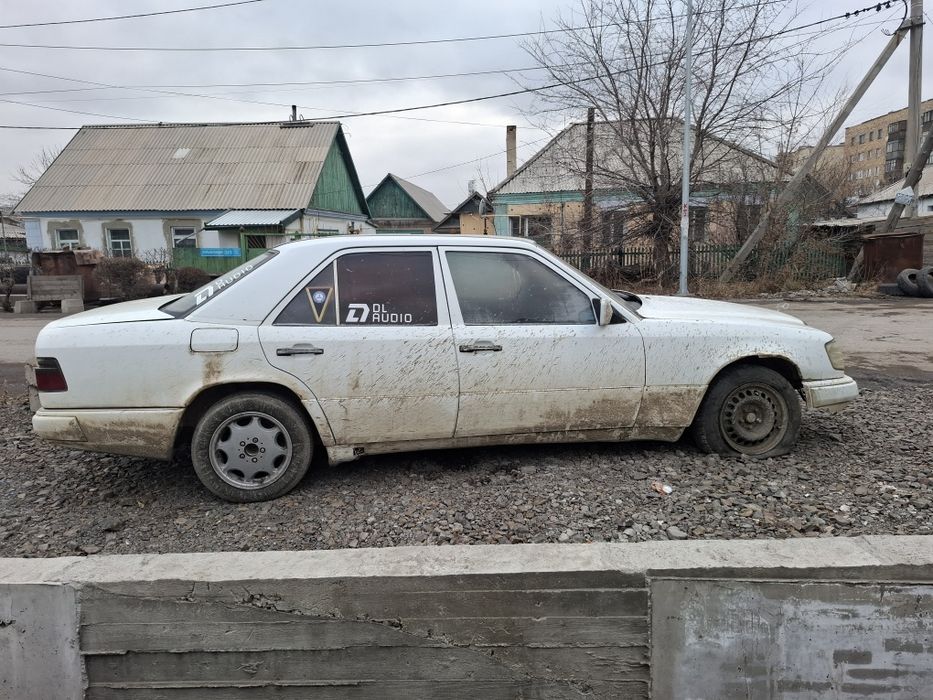 Авторазбор 124 мерседес, в полный разбор