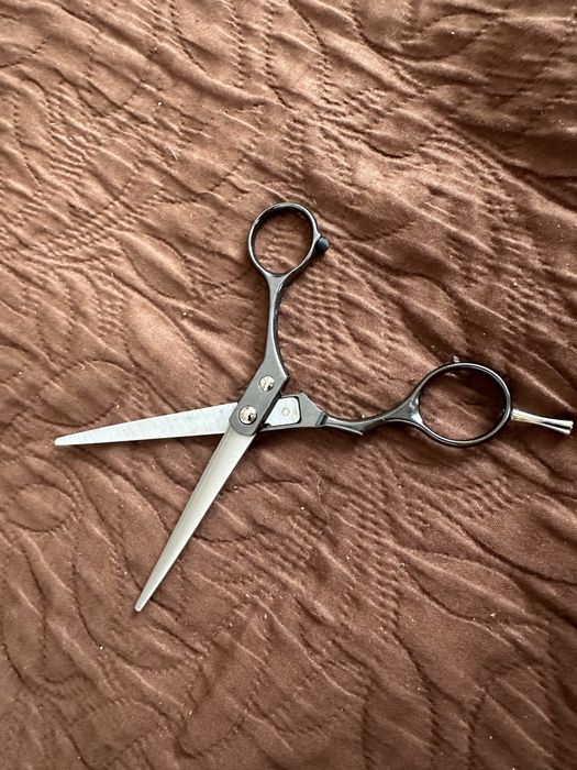 Фризорски ножици