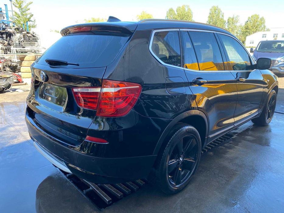 dezmembrez bmw X3 f25 2.0d automat/bara fata x3/faruri x3/usa fata x3