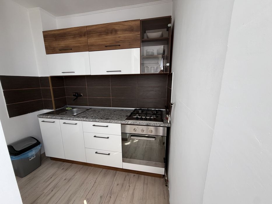 Inchiriez apartament cu 1 camera