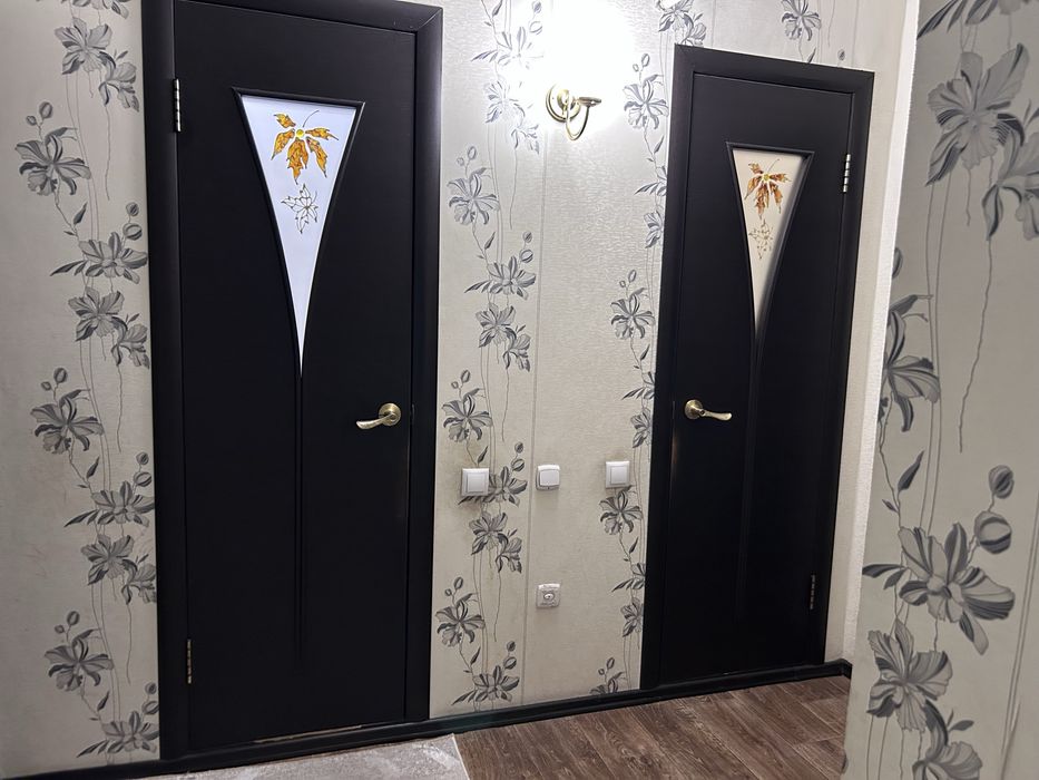 Продам межкомнатные двери