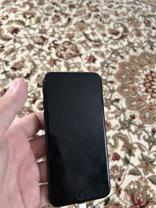 iPhone 7 срочно.