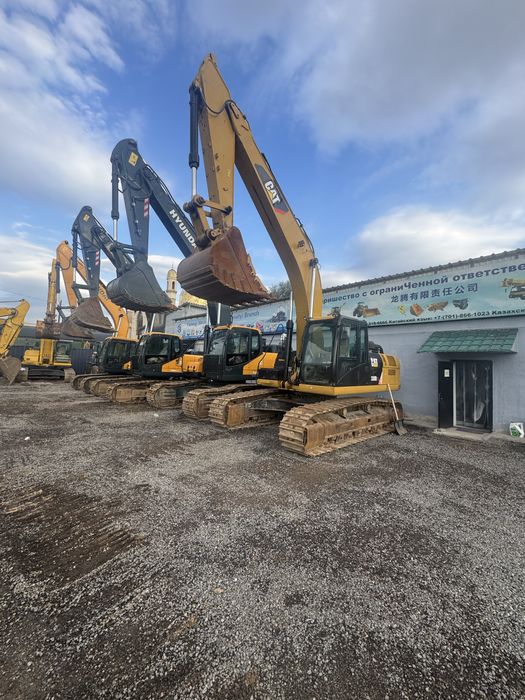 Экскаватор гусенечный