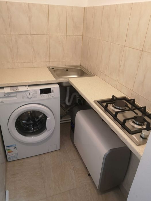 Inchiriez Garsoniera