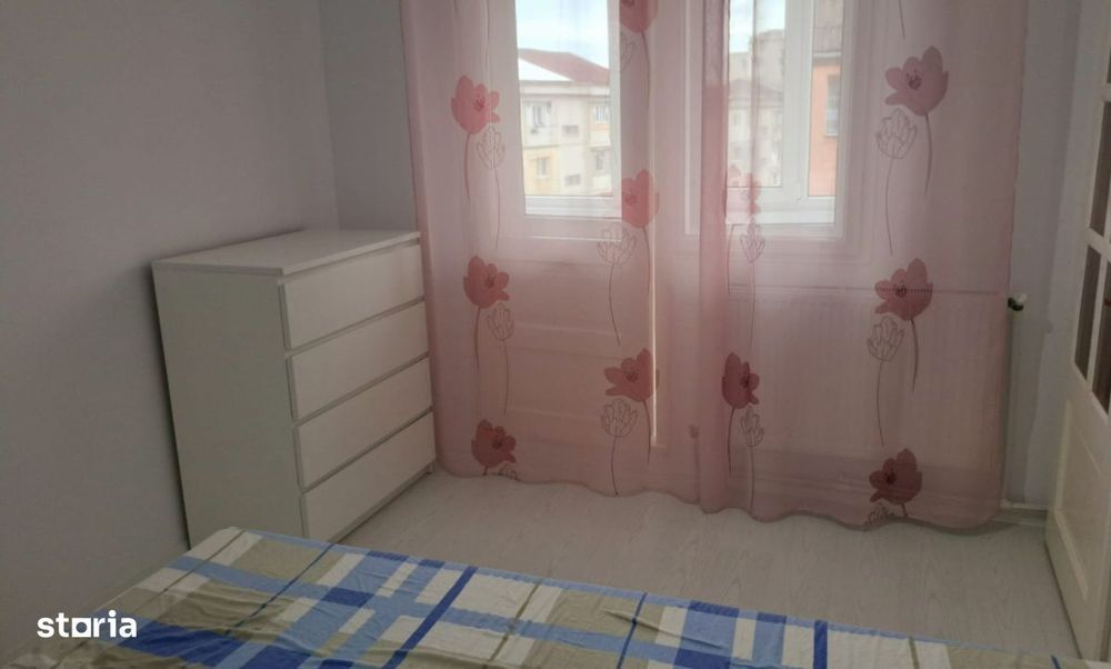 Apartament 2 camere, 42 mp, zona Hotvon