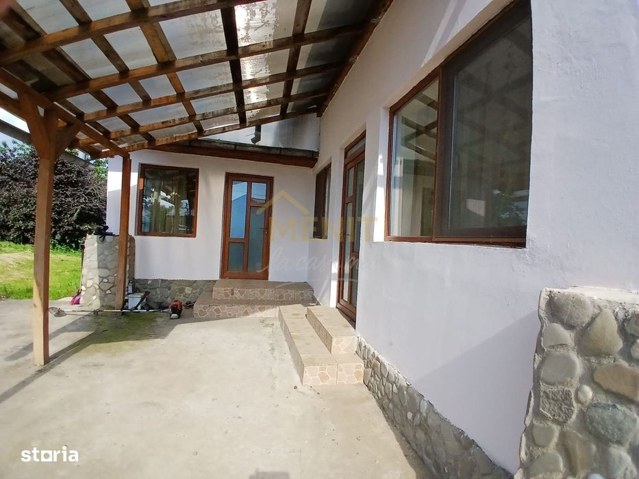 Casa Baicoi 2500 mp
