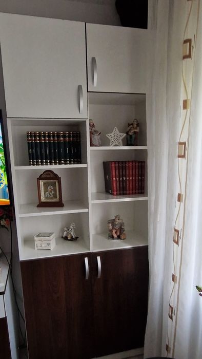 Vand set dormitor(2 dulapuri+1 Canapea)