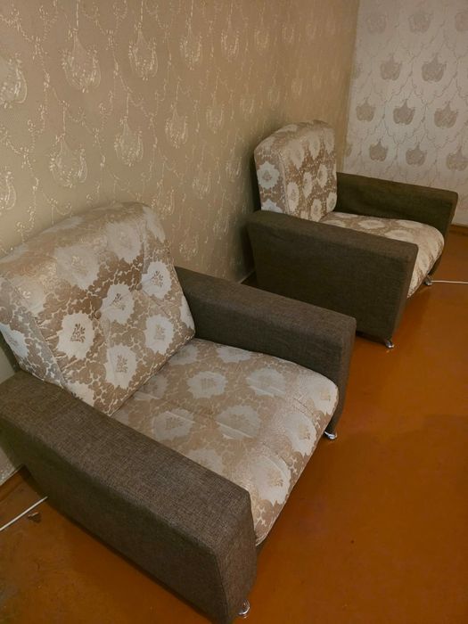 Диван и 2 кресла