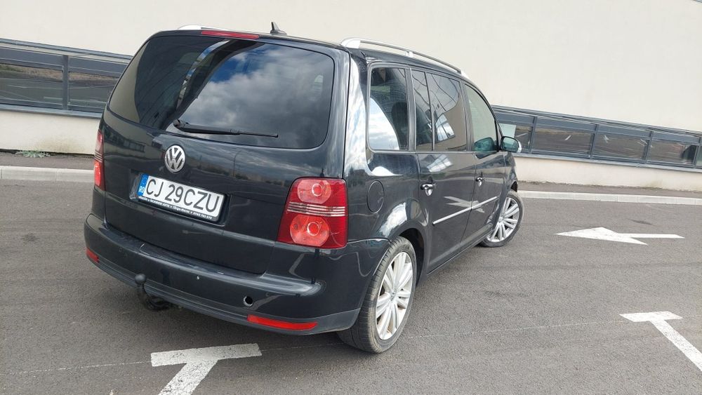 Vw Touran 2.0 TDI 2008 7 LOCURI AUTOMAT
