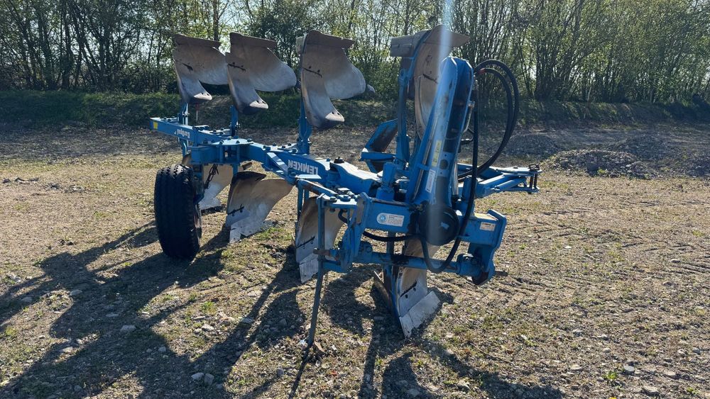 Lemken Europal 5 Belarus, Case Puma, John Deere, Claas tortadi