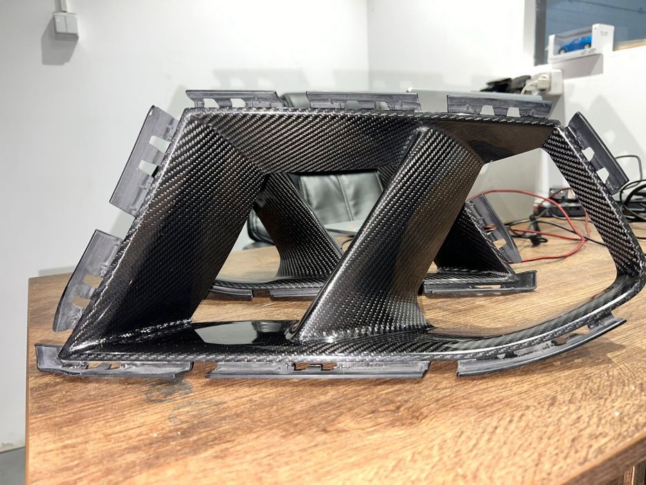 Grile Laterale BMW M3/M4