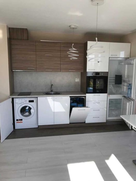 Дава се под наем Тристаен апартамент в София, Младост 2 - 90 кв.м за 500 € - Снимка #3