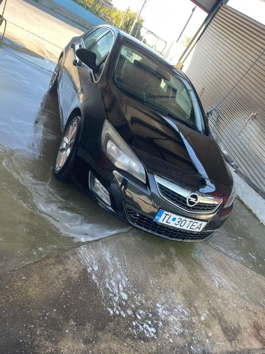 OPEL Astra 2011 — imagine 2