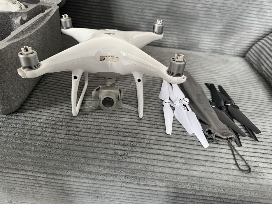 DJI Phantom 4 PRO