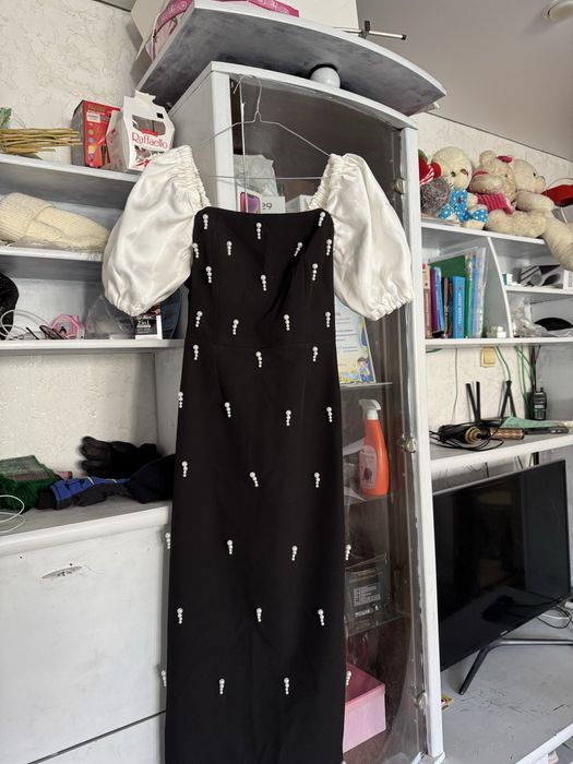 Платье вечернее.