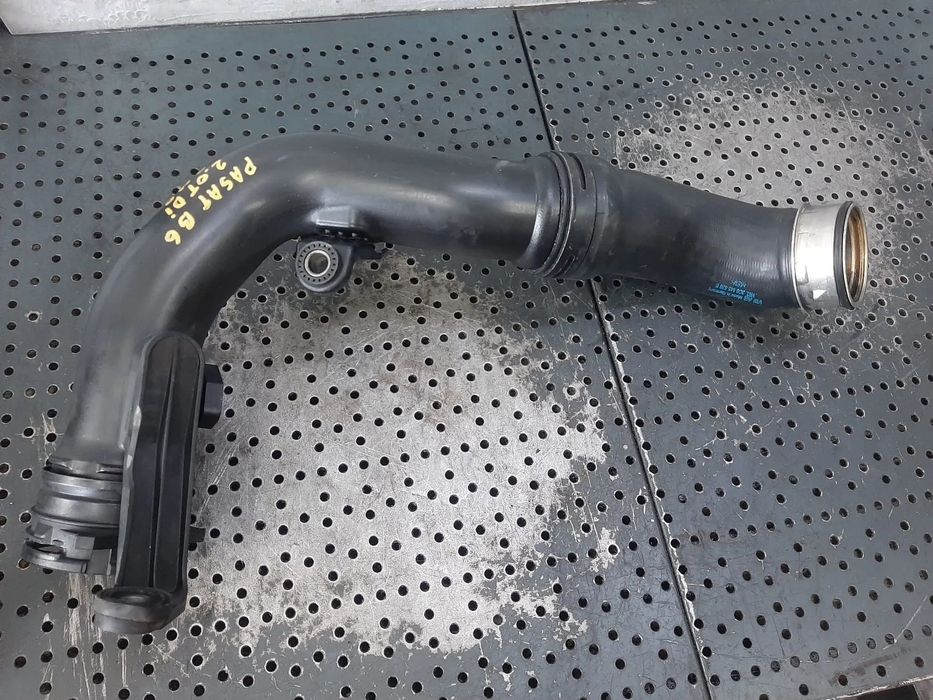furtun tubulatura intercooler 2.0 tdi bmr vw passat b6 audi a3 8p seat altea 5p vw golf 5  skoda octavia 2  3c0145838b