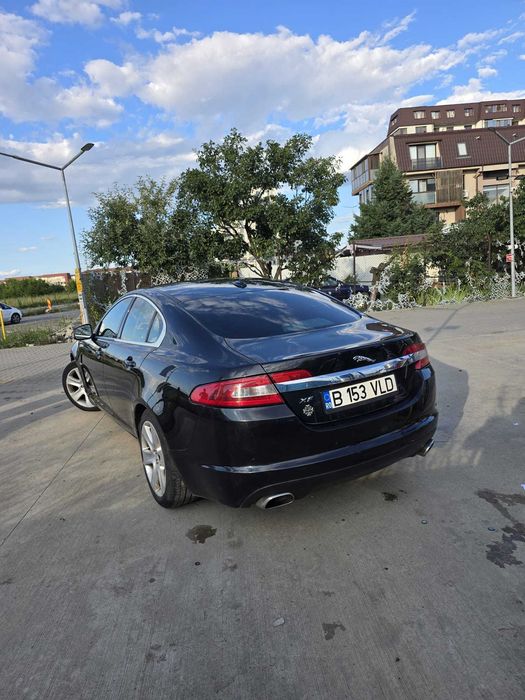 Automobil berlina