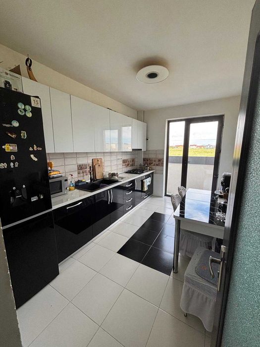 Casă de vânzare Zonă Carrefour