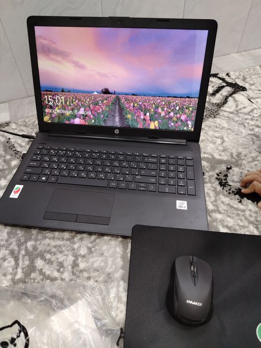 Noutbook HP sotiladi