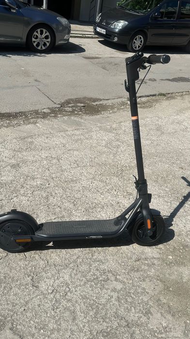 тротинетка Ninebot F2