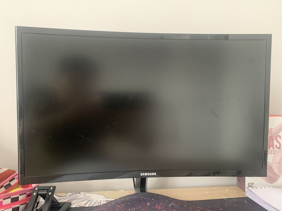 Samsung C24RG50FZI