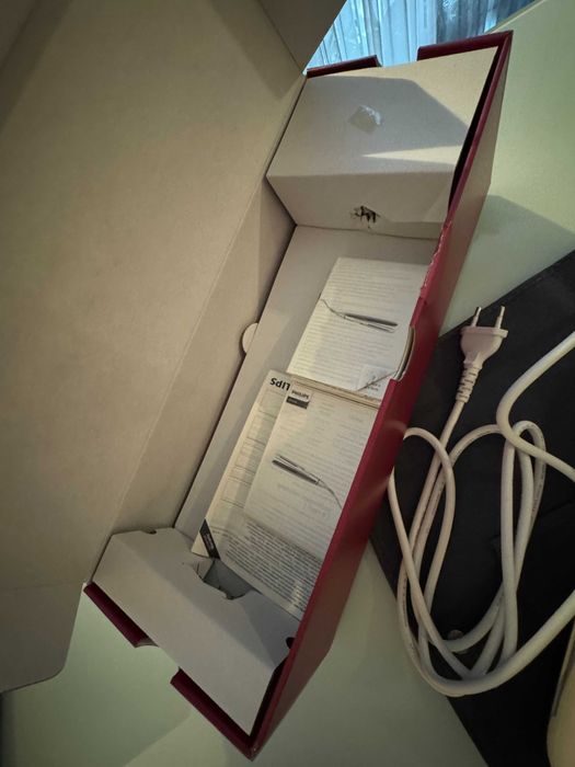 Philips Series 8000 Преса за коса