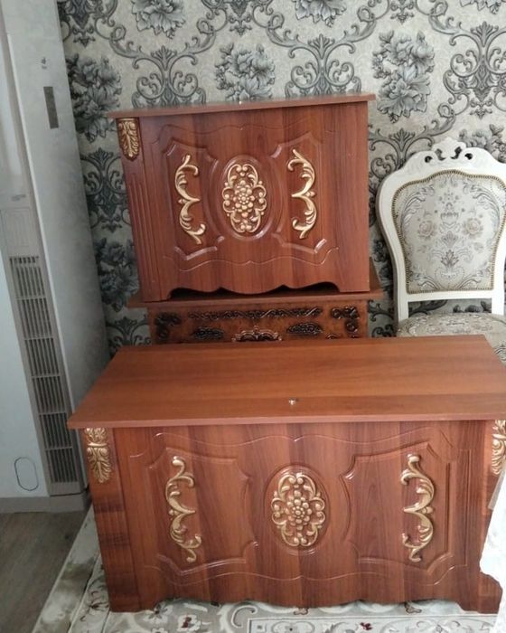 Мебель бу шкаф баскада заттар бар