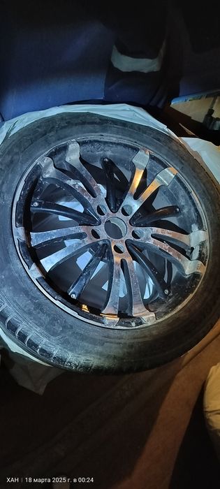 Продам на летнеи резине с дисками на р18