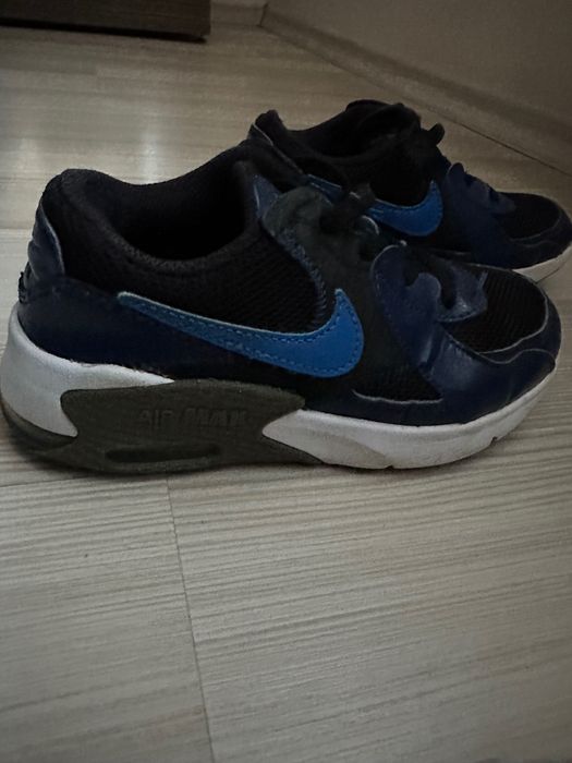 Маратонки Nike Air Max, размер 30 и 32