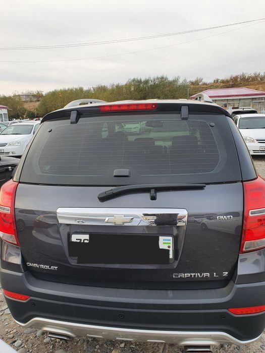 Chevrolet Captiva 3 pozitsiya