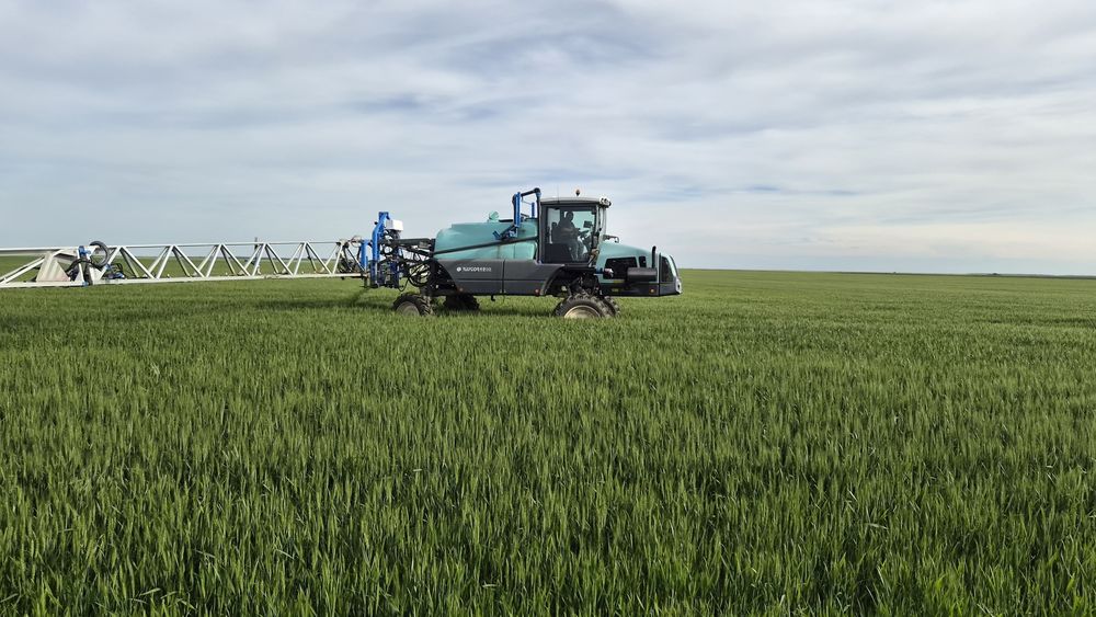 Autopropulsata Berthoud Raptor 4240, 36 metri, 4200L, Gps Autoghidare Trimble, Section Control