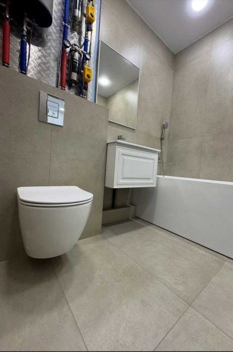 КАФЕЛЬНЫЙ РАБОТА keramogranit lyuboy slojnosti..