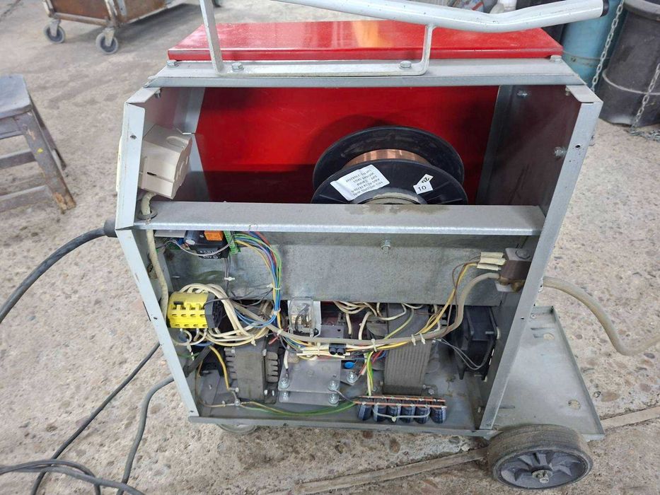 телоподаващ апарат Struna