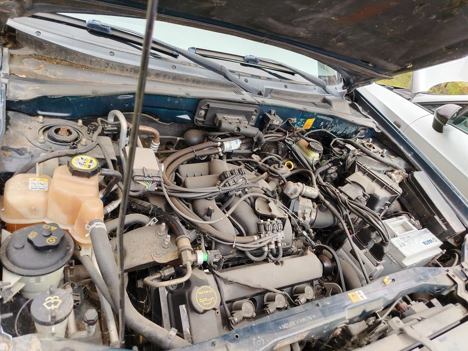 Мазда Трибуте 3.0 газ бензин