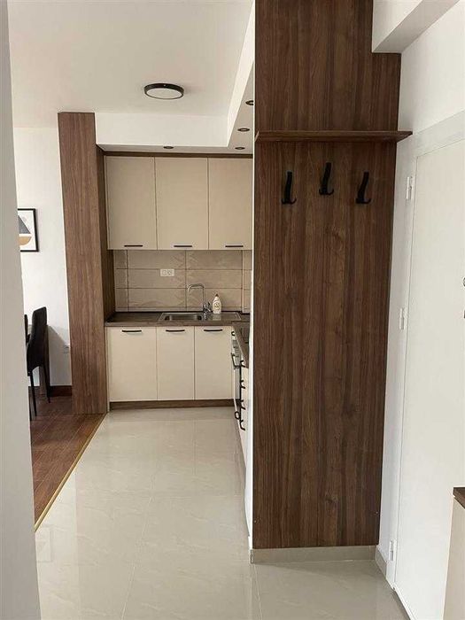 Дава се под наем Двустаен апартамент в Бургас, Изгрев - 57 кв.м за 255 € - Снимка #3