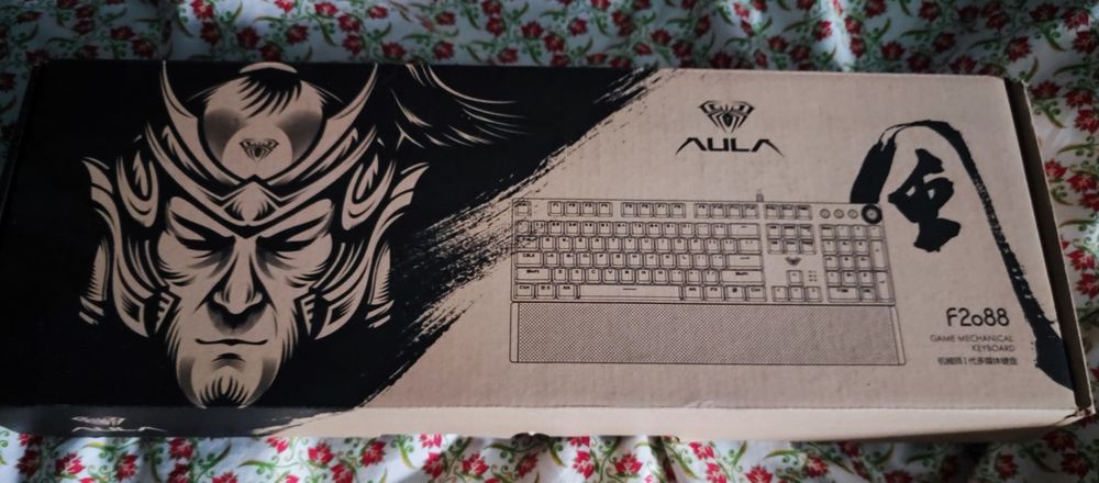 Продам новую клавиатуру