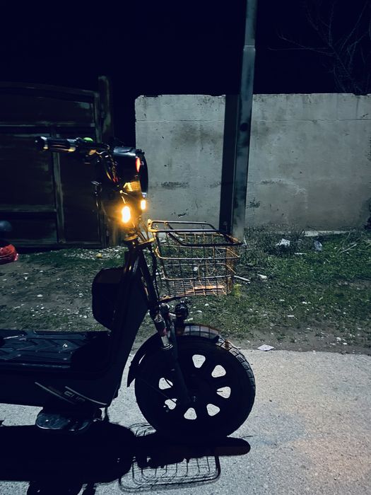 Электронный скутер