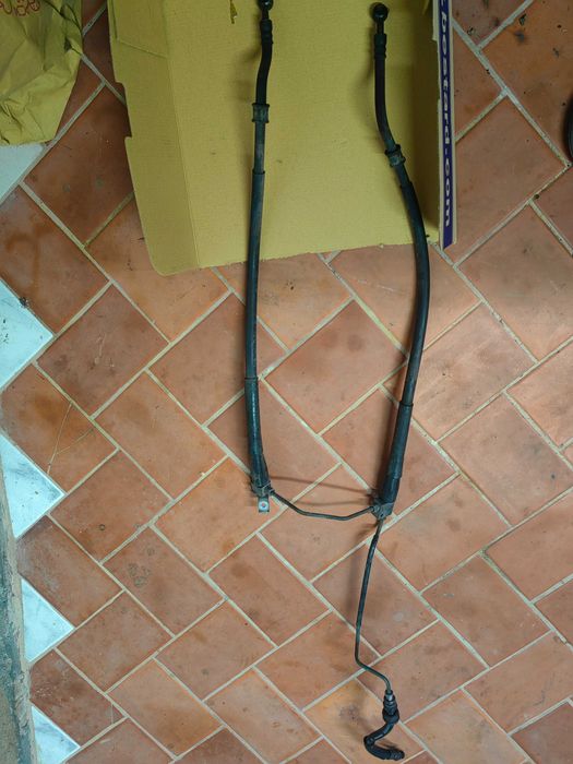 Спирачни маркучи оригинални Honda Africa750