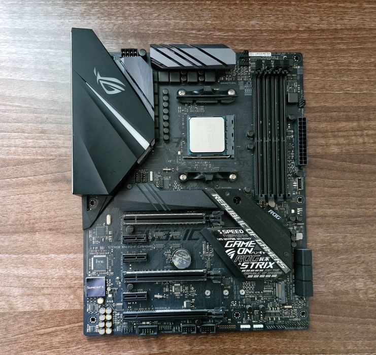 Геймърски комютър (работи перфектно)