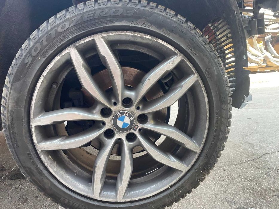BMW X4 2.0D XDrive на части
