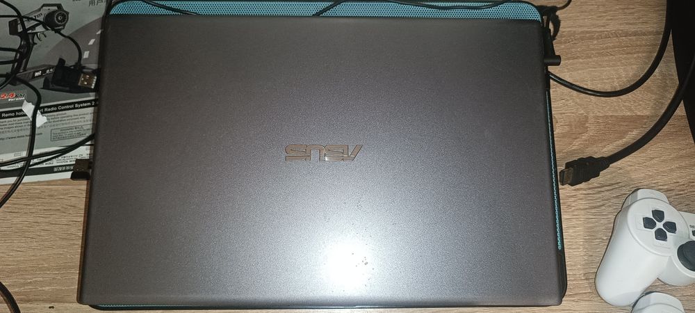 Ноутбук Asus VivoBooK