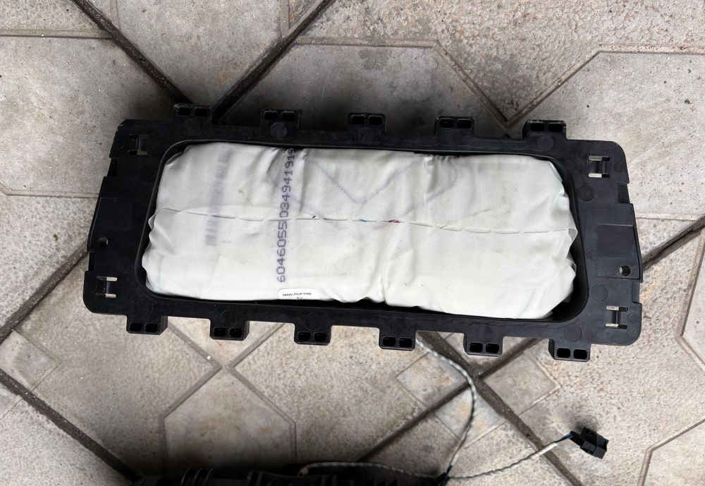 Аербег за БМВ Г30, Г31 пасажер табло